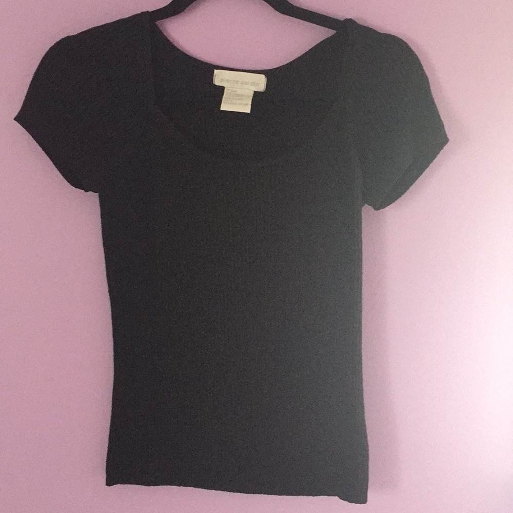 Black short sleeve Pierre Cardin sweater